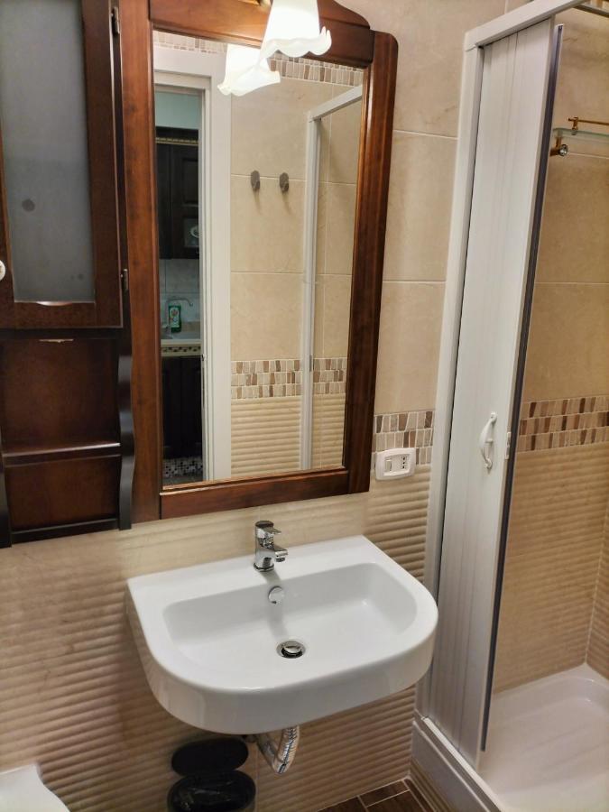 Apartament La Dimora Di Alex Neapol Zewnętrze zdjęcie