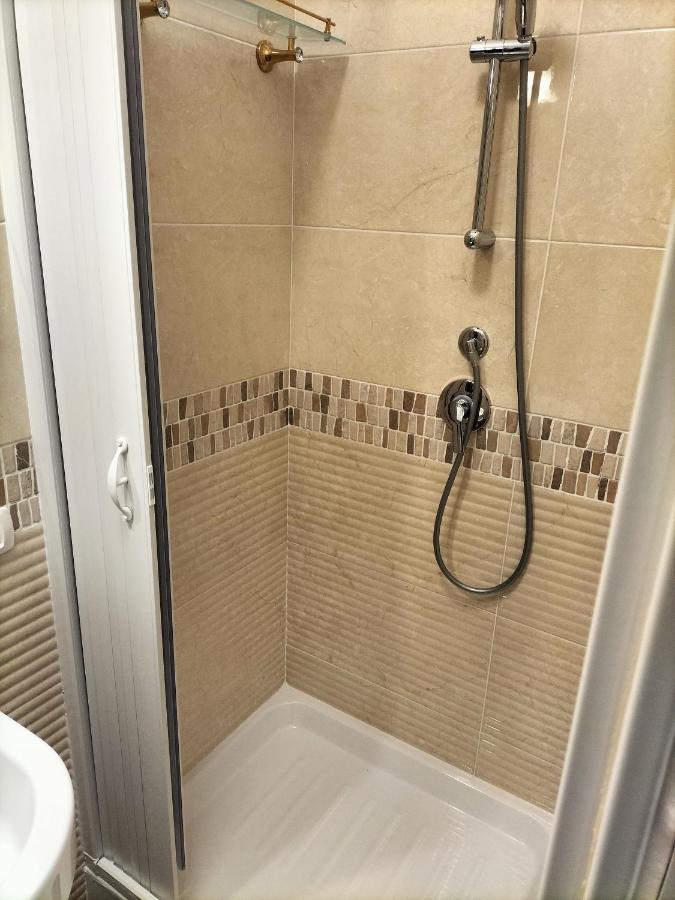 Apartament La Dimora Di Alex Neapol Zewnętrze zdjęcie