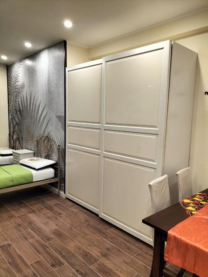 Apartament La Dimora Di Alex Neapol Zewnętrze zdjęcie